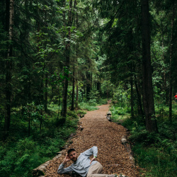 Корпоратив в лесу